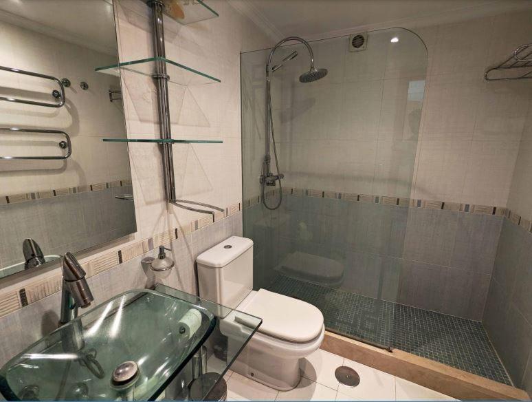 Sea View Penthouse Apartment Фуeнхирола Екстериор снимка